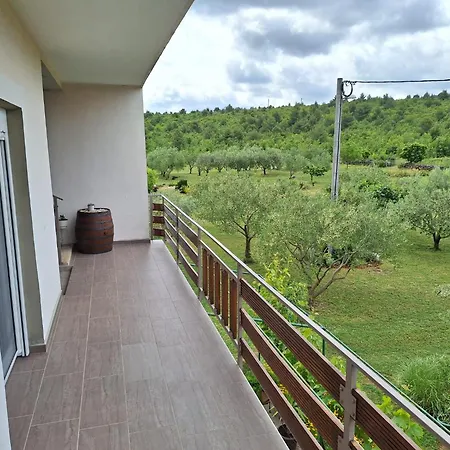 Lancun Apartamento *