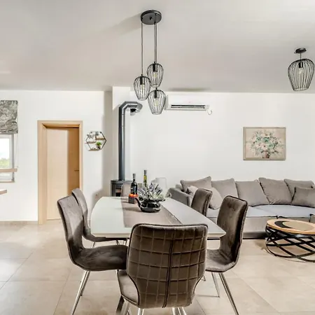 Lancun Apartamento