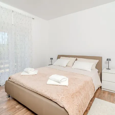 Lancun 아파트 Pridraga